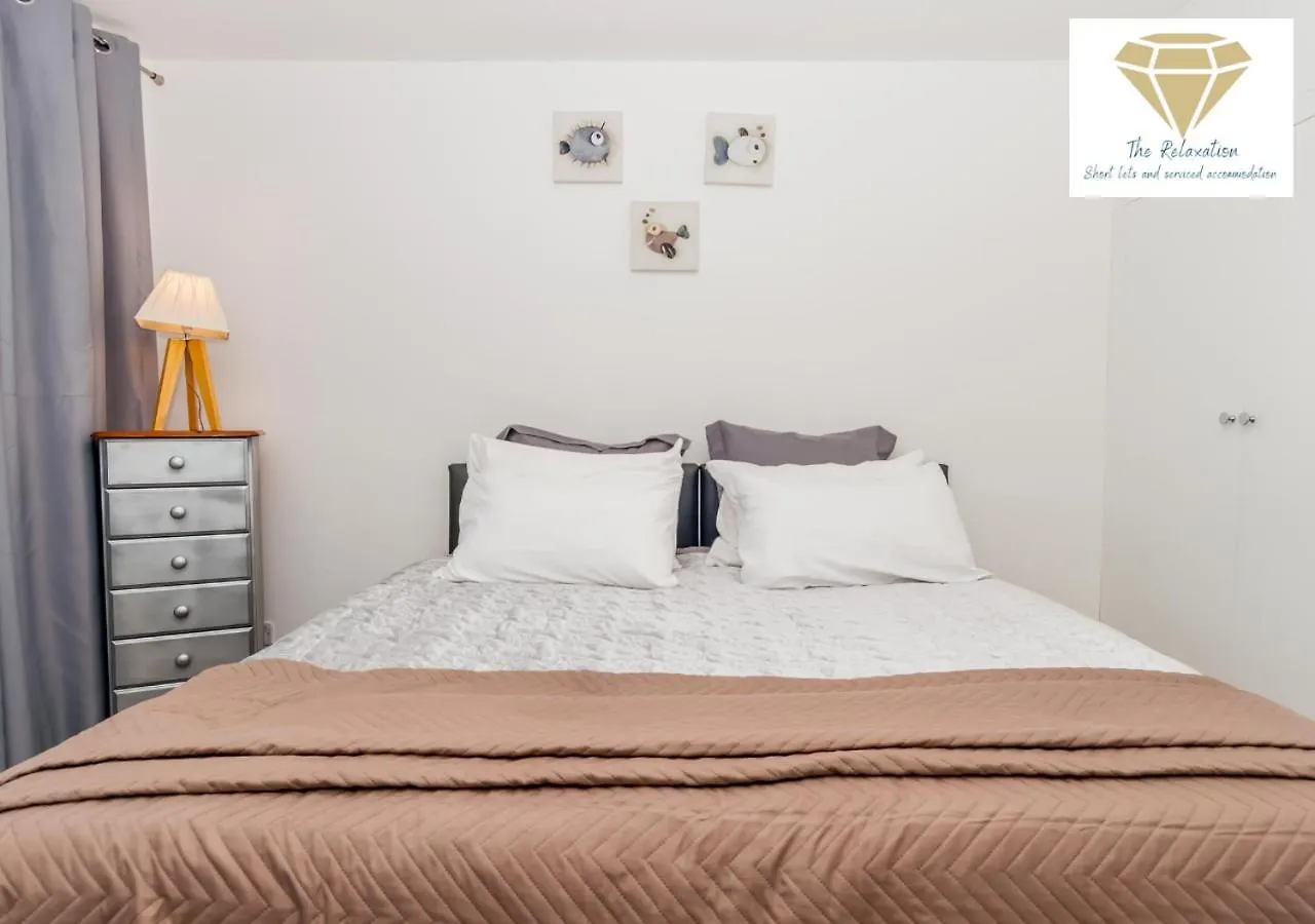2 Bed Apartment-5 Guests - Business-Relocation-Parking - The Brighton Short Stay & Serviced Apartments 0*,